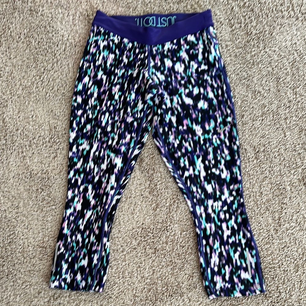 Nike Dri-FIT Multi Color Leggings Size Small